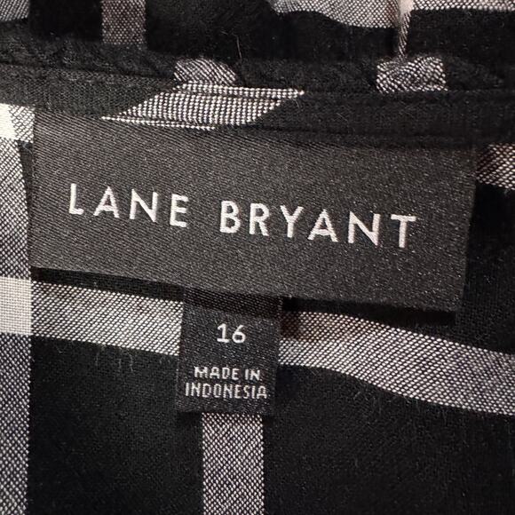 Lane Bryant SZ 16 Top Plaid Button-Up Ruffled Collared Long Sleeve Lightweight - Picture 7 of 10